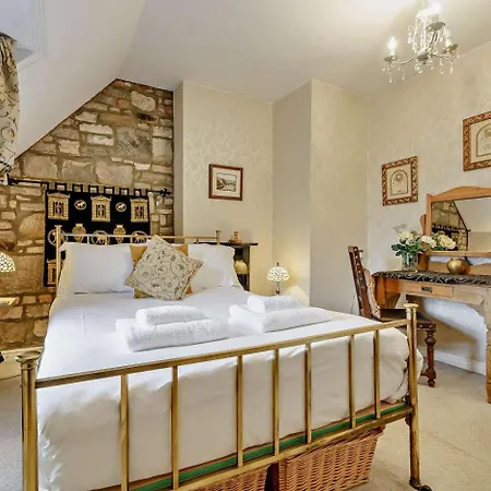 2 Bed In Oc-wa305 Hinderwell