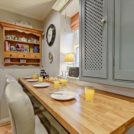 2 Bed In Oc-wa305 Hinderwell