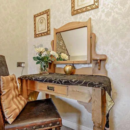 2 Bed In Oc-wa305 * Hinderwell